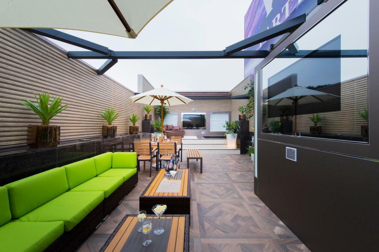 Hotel W-Party-W Group Hotels And Resorts- Kawaguchi  Bagian luar foto