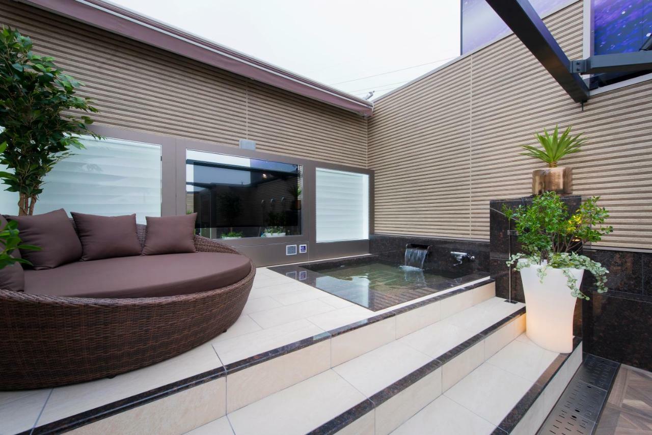 Hotel W-Party-W Group Hotels And Resorts- Kawaguchi  Bagian luar foto