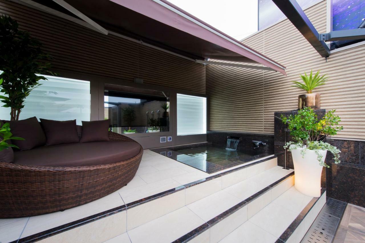 Hotel W-Party-W Group Hotels And Resorts- Kawaguchi  Bagian luar foto